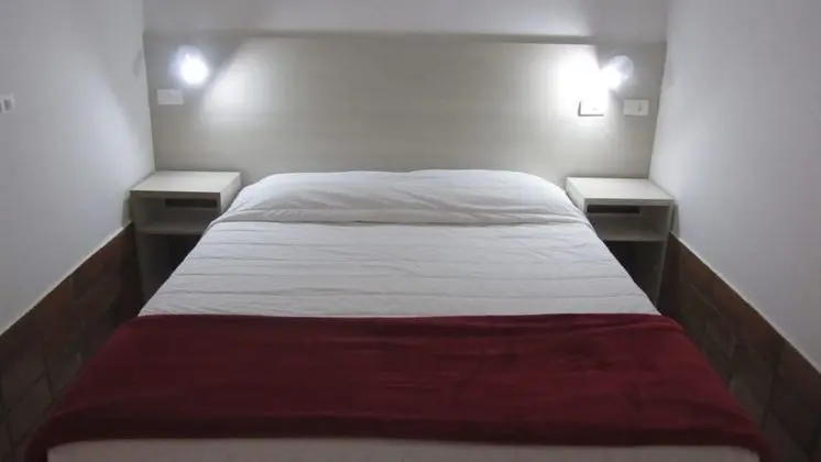 Quarto Economico Triplo