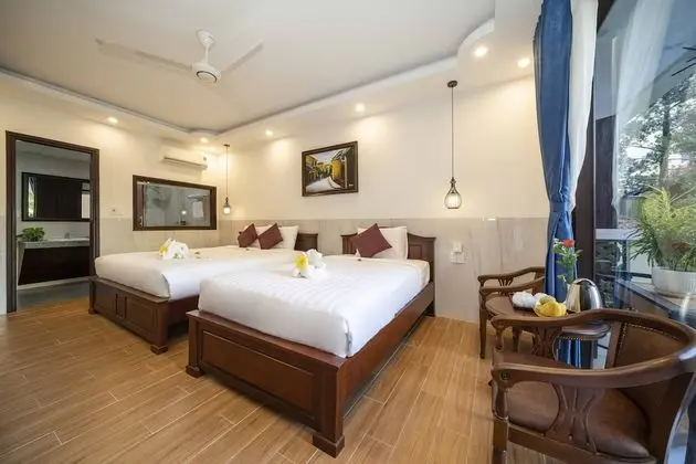 Deluxe Üç Kişilik Oda