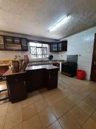 Basic Tek Kişilik Oda, Ortak Banyo