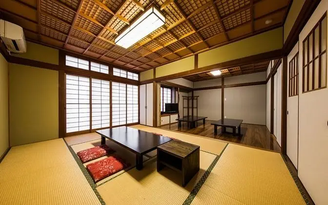Traditional Oda (Japanese Style for 9 Guests (Hagi))