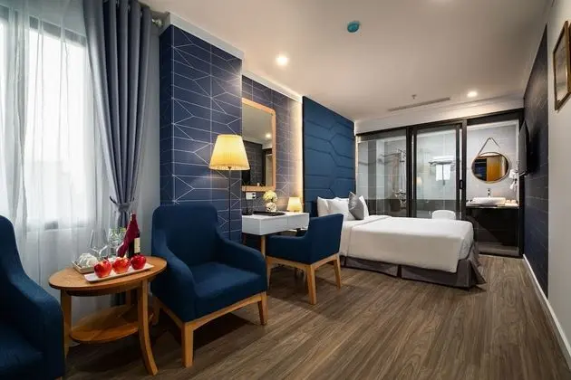 Deluxe Oda, 1 En Büyük (King) Boy Yatak, Şehir Manzaralı