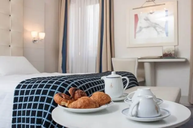 1 Çift Kişilik Veya 2 Tek Kişilik Yatak Deluxe