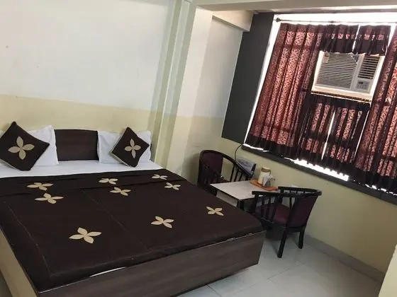 Büyük Yataklı Tek Kişilik Oda