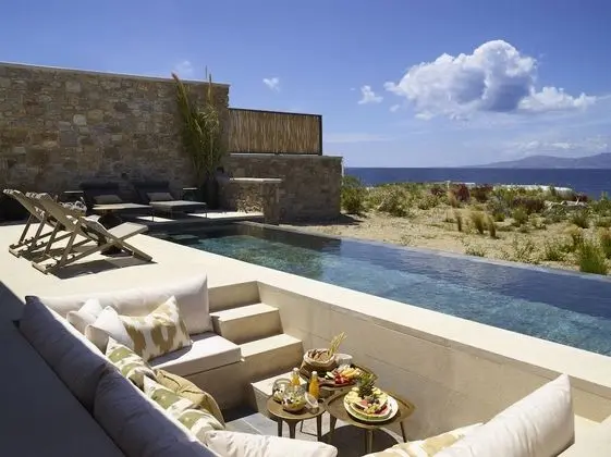 Honeymoon One Bedroom Villa Sea View with Private Heated Pool
