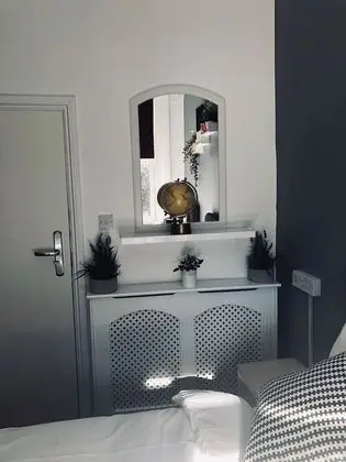 Basic Tek Büyük veya İki Ayrı Yataklı Oda