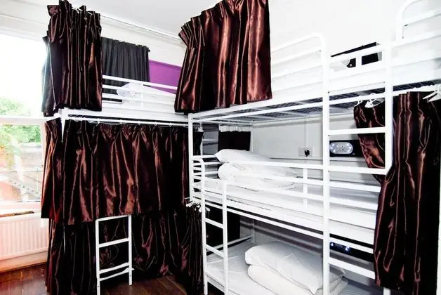 Ortak Ranzalı Oda, Karma Ranzalı Oda (12 Bed)