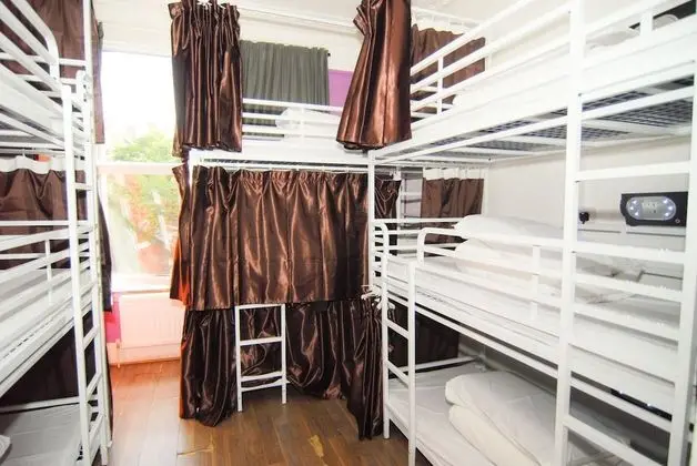 Ortak Ranzalı Oda, Karma Ranzalı Oda (12 Bed)