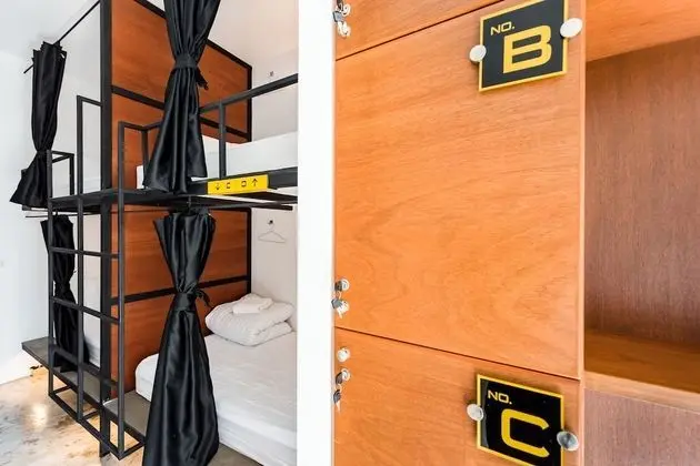 4-Bed Mixed Dormitory