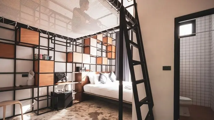 Hammock Room
