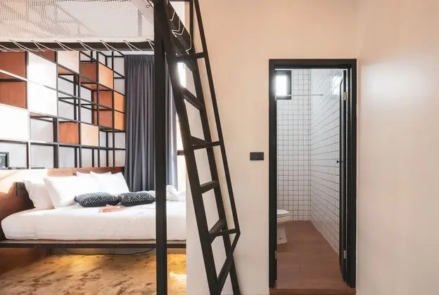 Hammock Room
