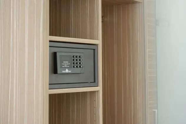 Comfort Tek Büyük Yataklı Oda