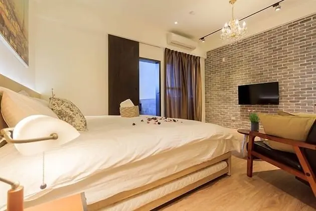 Comfort Tek Büyük Yataklı Oda