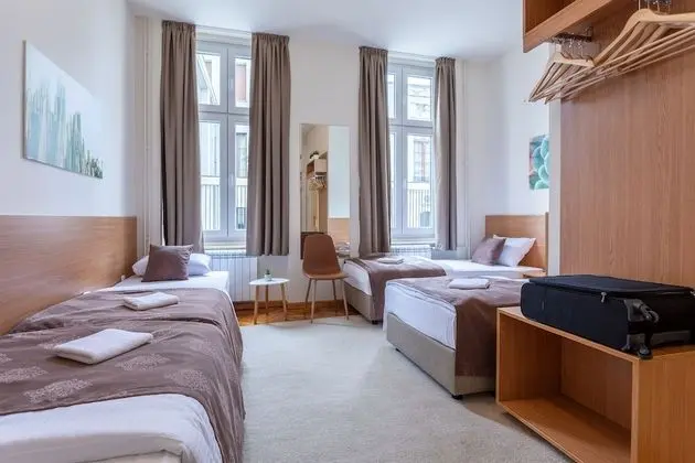 Comfort Üç Kişilik Oda, Banyolu/Duşlu