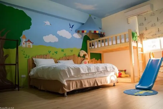 Üç Kişilik Oda (With Slide)