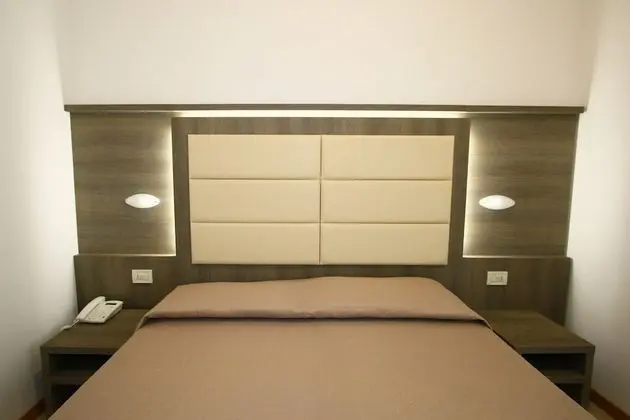 Superior Tek Büyük veya İki Ayrı Yataklı Oda