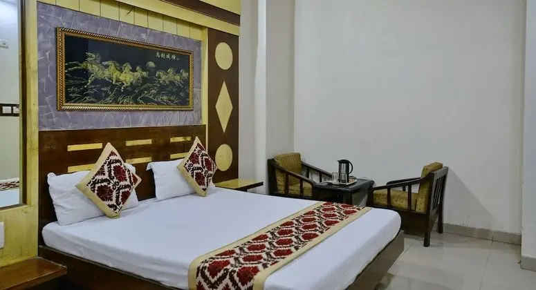 Deluxe Tek Büyük Yataklı Oda, 1 En Büyük (King) Boy Yatak, Sigara İçilebilir, Şehir Manzaralı