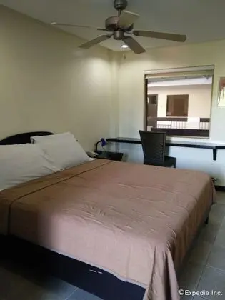 Oda, Havuz Manzaralı (1st Floor)