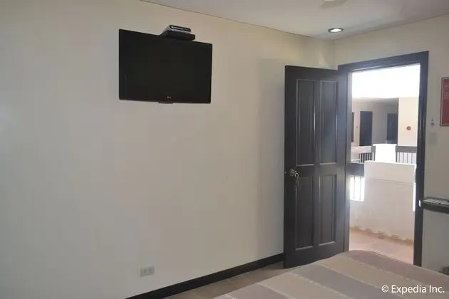 Oda, Havuz Manzaralı (2nd Floor)