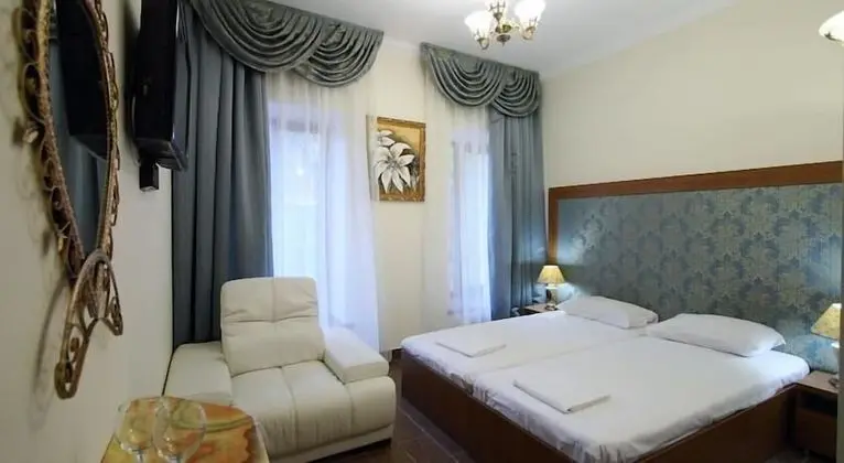 Superior Tek Büyük Yataklı Oda