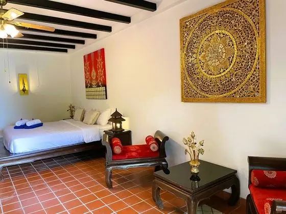 Deluxe Stüdyo Süit