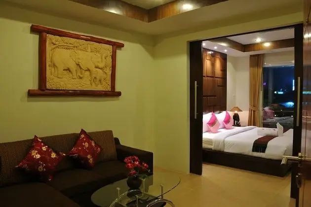 Luxury Tek Büyük Yataklı Oda