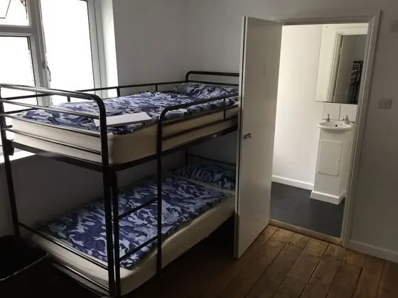 Ortak Ranzalı Oda (1 Bed in 6-Person Dorm)