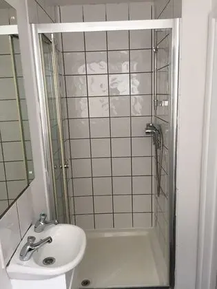 Ortak Ranzalı Oda (1 Bed in 6-Person Dorm)