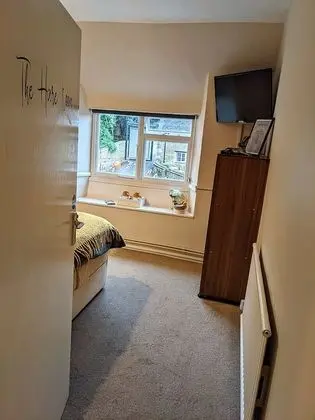 Basic Tek Büyük Yataklı Oda, Ortak Banyo (Hare Room)