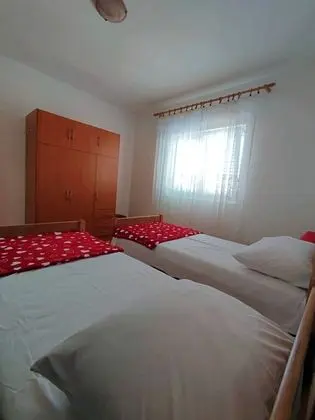 Apart Daire (Bor - 20 meters from beach - A2(4+1))