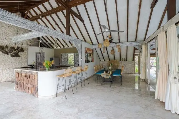 Basic Villa, Birden Çok Yatak