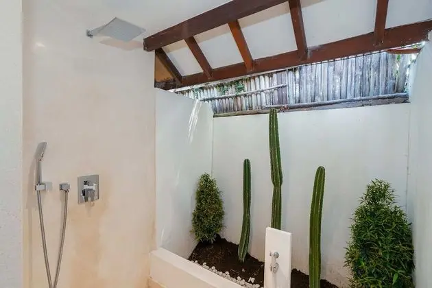 Basic Villa, Birden Çok Yatak