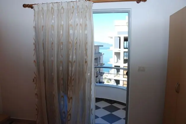 Superior Apart Daire, 2 Yatak Odası, Balkon, Deniz Manzaralı