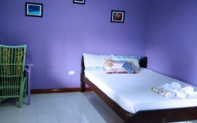 Standard Fan Room