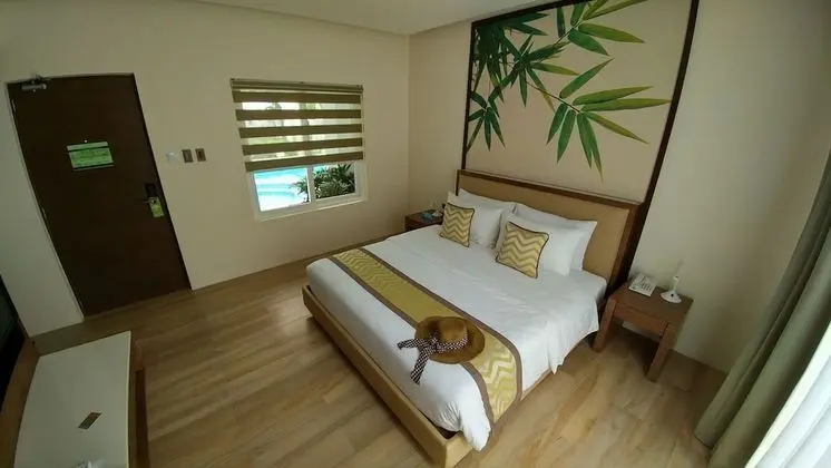 Süit, Havuz Kullanımı (Garden Suite)