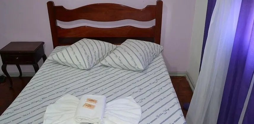 Tek Büyük Yataklı Oda, Ortak Banyo