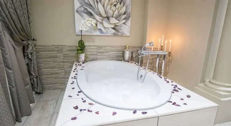 Honeymoon Süit, 1 Yatak Odası