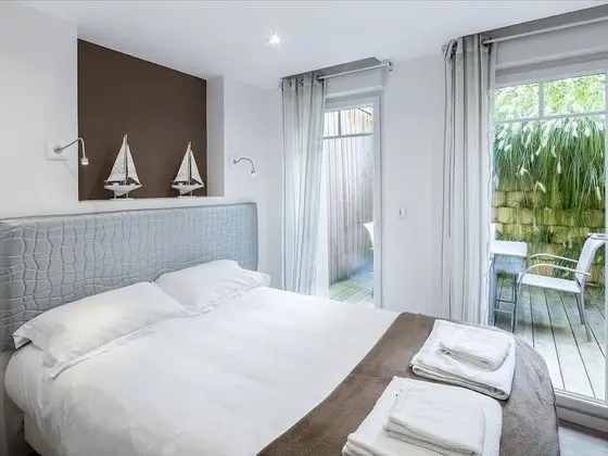 Apart Daire, Banyolu/Duşlu (Alpinia)