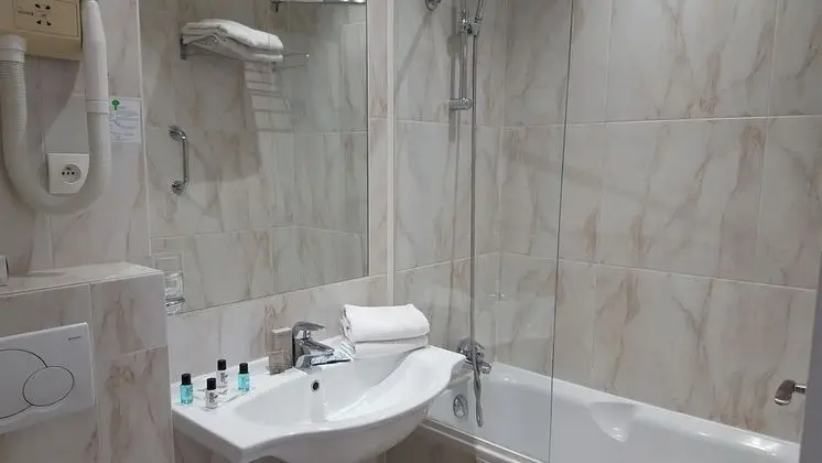 Standard Üç Kişilik Oda