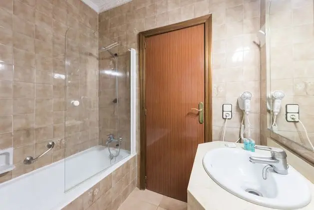 1 Çift Kişilik Veya 2 Tek Kişilik Yatak Standard