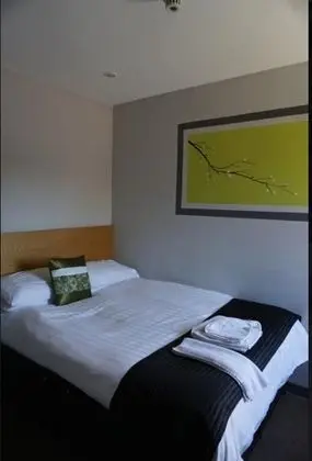 Tek Kişilik Oda, Banyolu/Duşlu