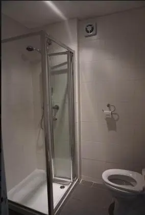 Tek Kişilik Oda, Banyolu/Duşlu