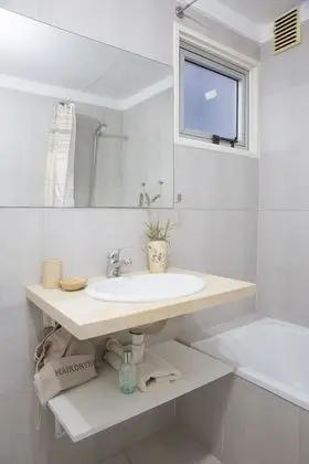 Superior Apart Daire, 1 Büyük (Queen) Boy Yatak ve Çekyat, Sigara İçilmez