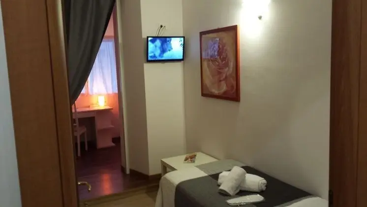 Tek Kişilik Oda, 1 Yatak Odası, Özel Banyo, Avlu