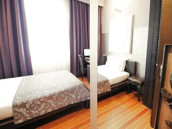 Executive Tek Büyük Yataklı Oda