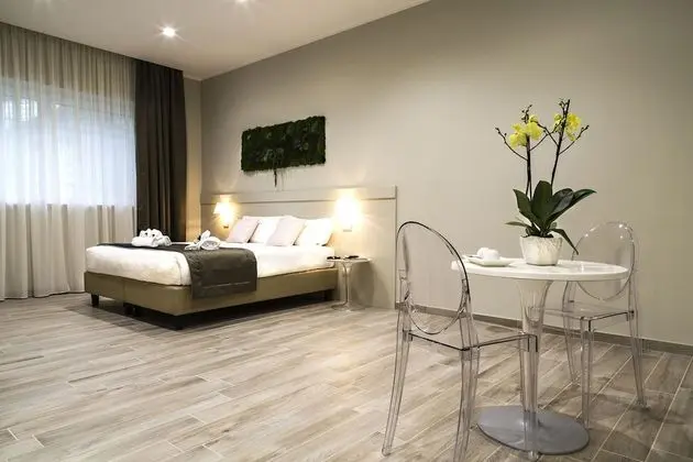 Deluxe Oda, Birden Çok Yatak, Sigara İçilmez