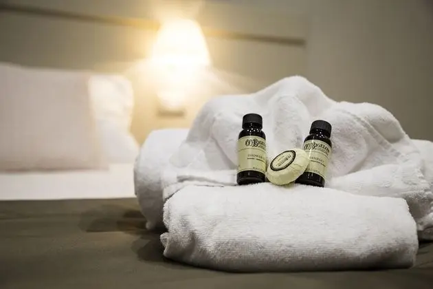 Deluxe Oda, Birden Çok Yatak, Sigara İçilmez