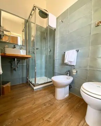 Exclusive Stüdyo Süit