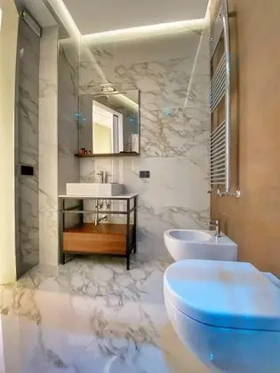 Deluxe Dört Kişilik Oda, 1 En Büyük (King) Boy Yatak ve Çekyat, Sigara İçilmez, Deniz Manzaralı