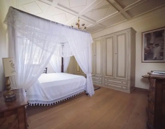 Tek Büyük Yataklı Oda