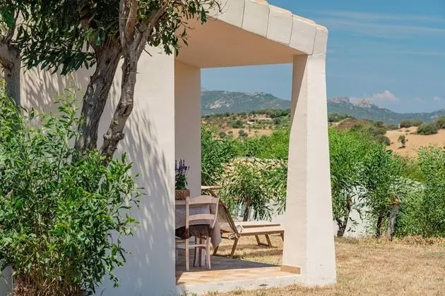 Tek Büyük Yataklı Oda, Veranda, Bahçe Manzaralı